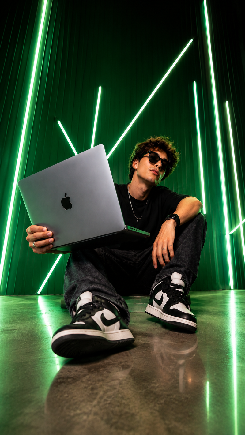 MacBook Pro M4.